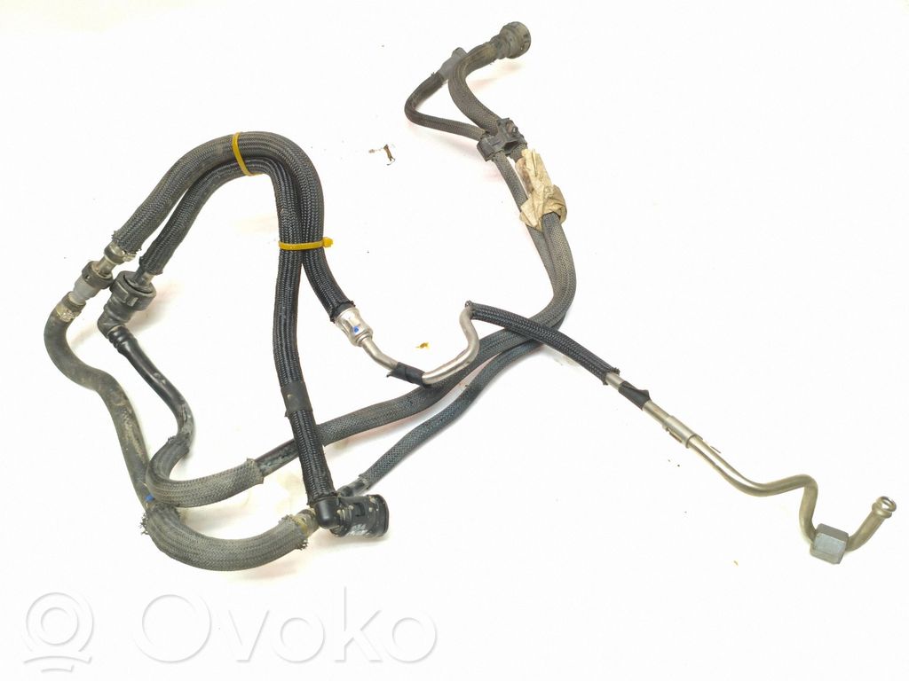 Opel Astra L Tuyau d'alimentation conduite de carburant