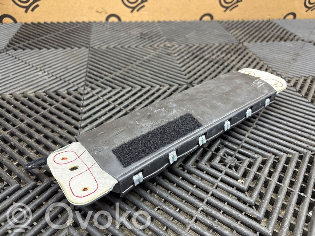 Alfa Romeo Stelvio Airbag genoux 