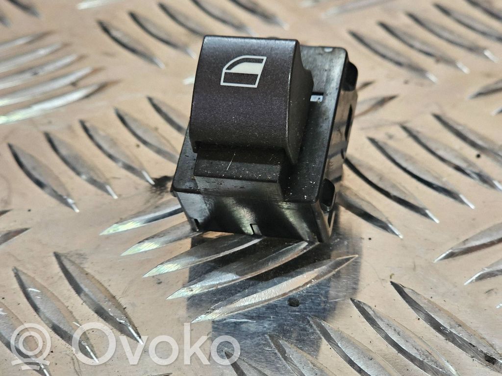 BMW 7 E65 E66 Sähkötoimisen ikkunan ohjauskytkin