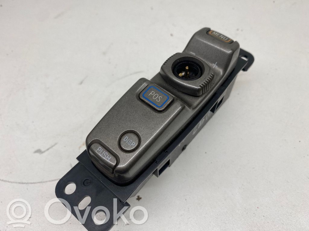 Lexus IS 200-300 Autres commutateurs / boutons / leviers