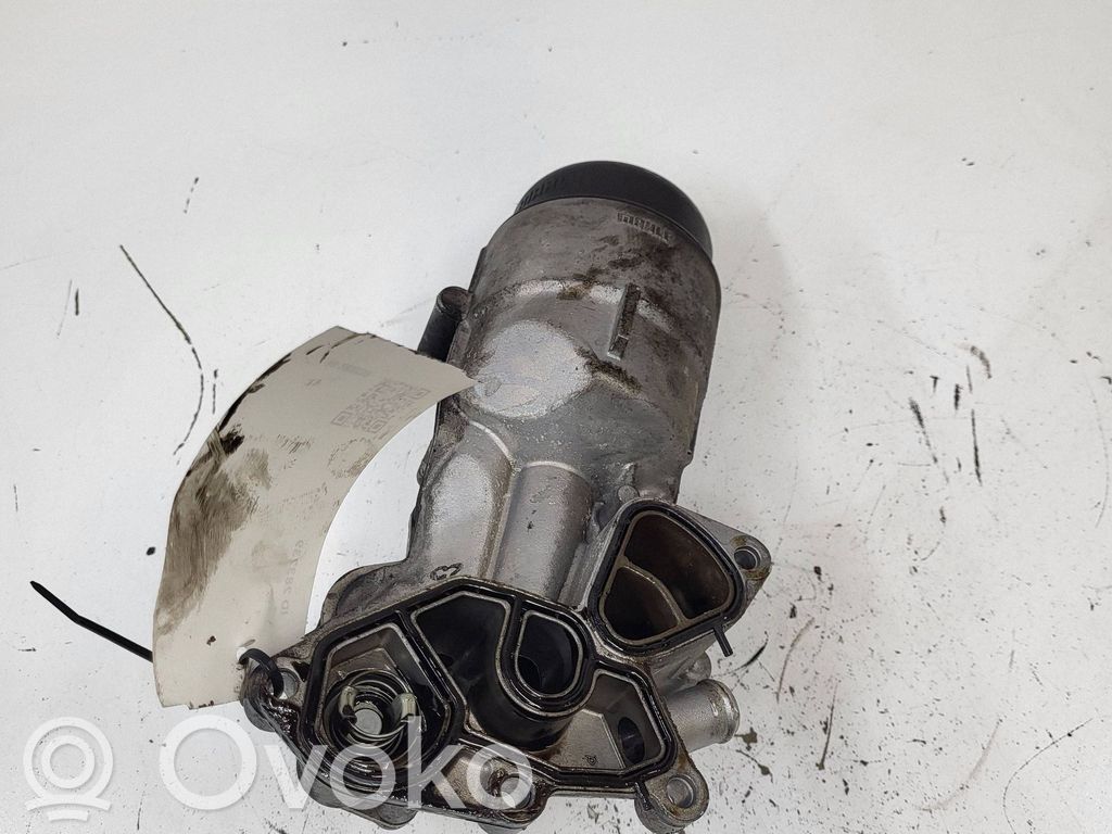 Peugeot 208 I Supporto di montaggio del filtro dell’olio