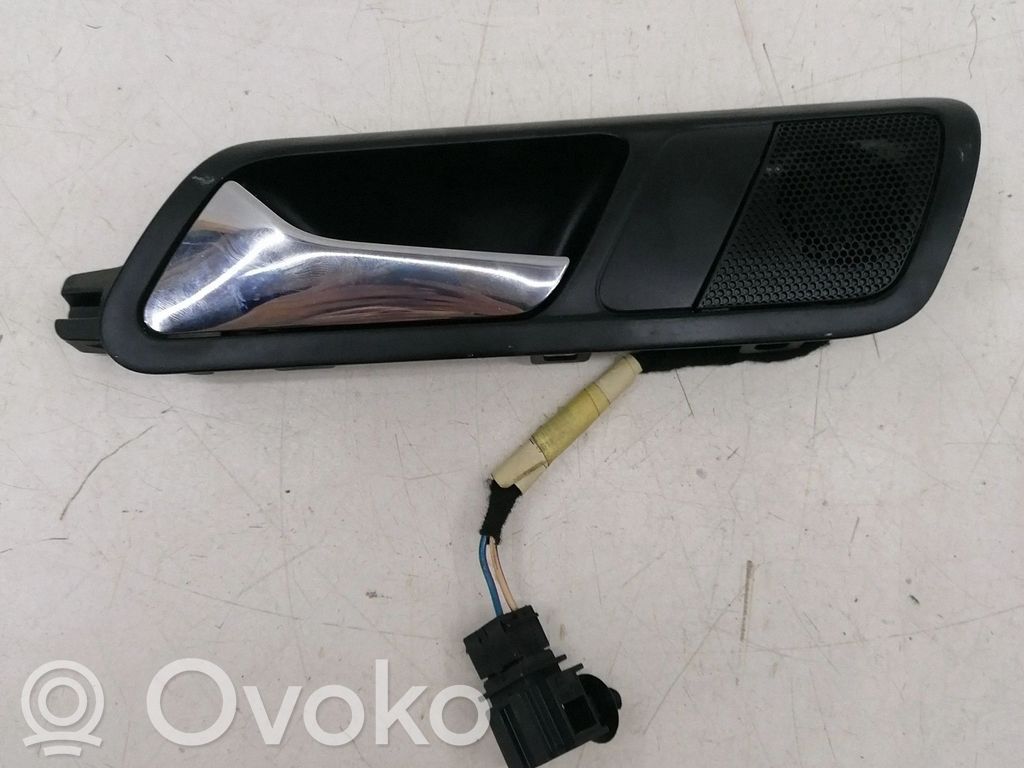 Volkswagen PASSAT B6 Manecilla interna puerta trasera