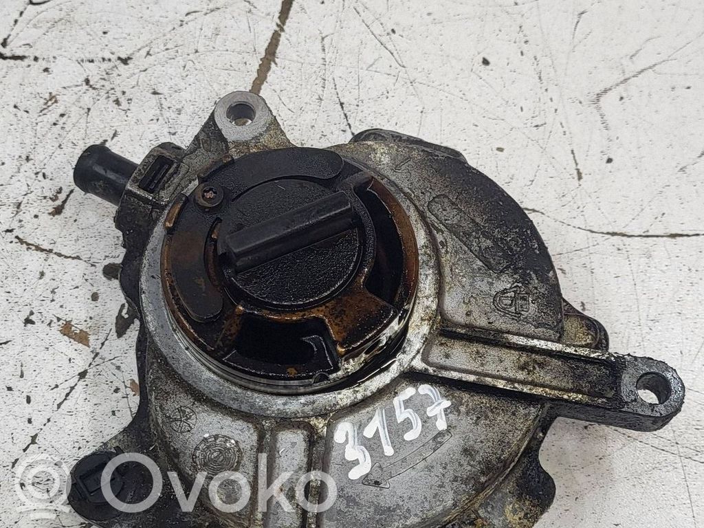 Audi A4 S4 B7 8E 8H Pompa a vuoto