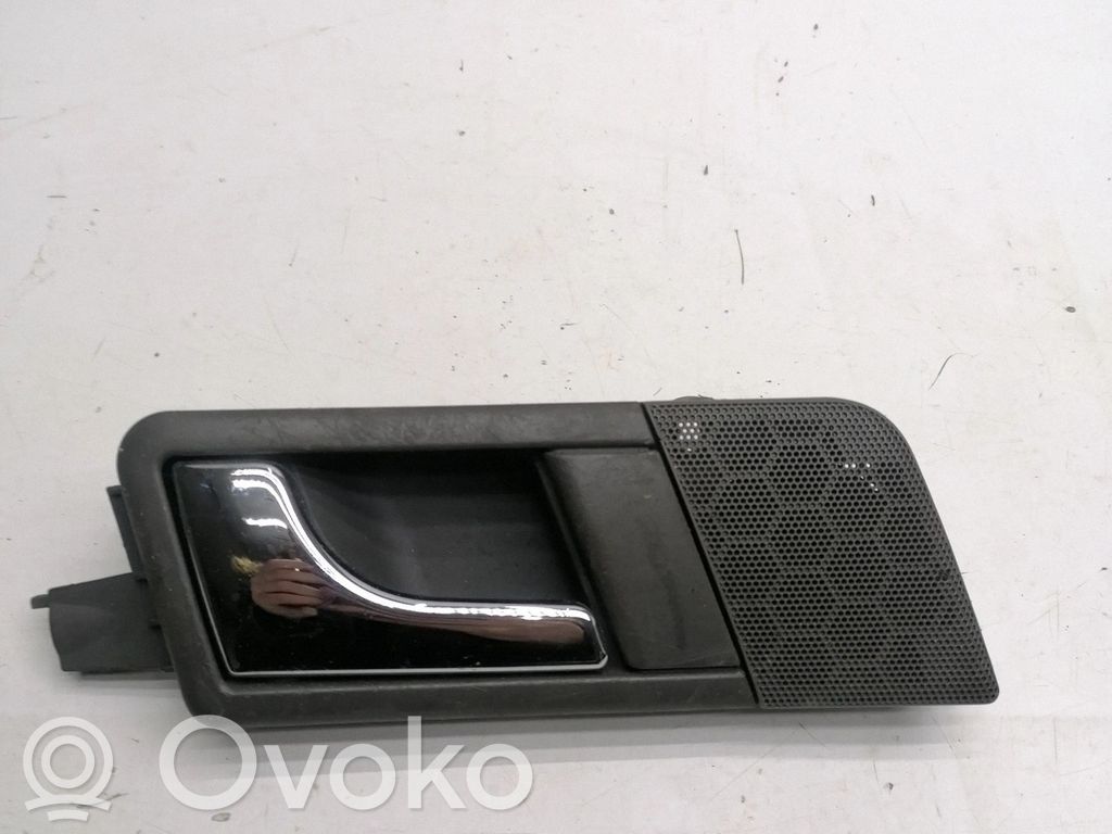 Audi A2 Takaoven sisäkahva