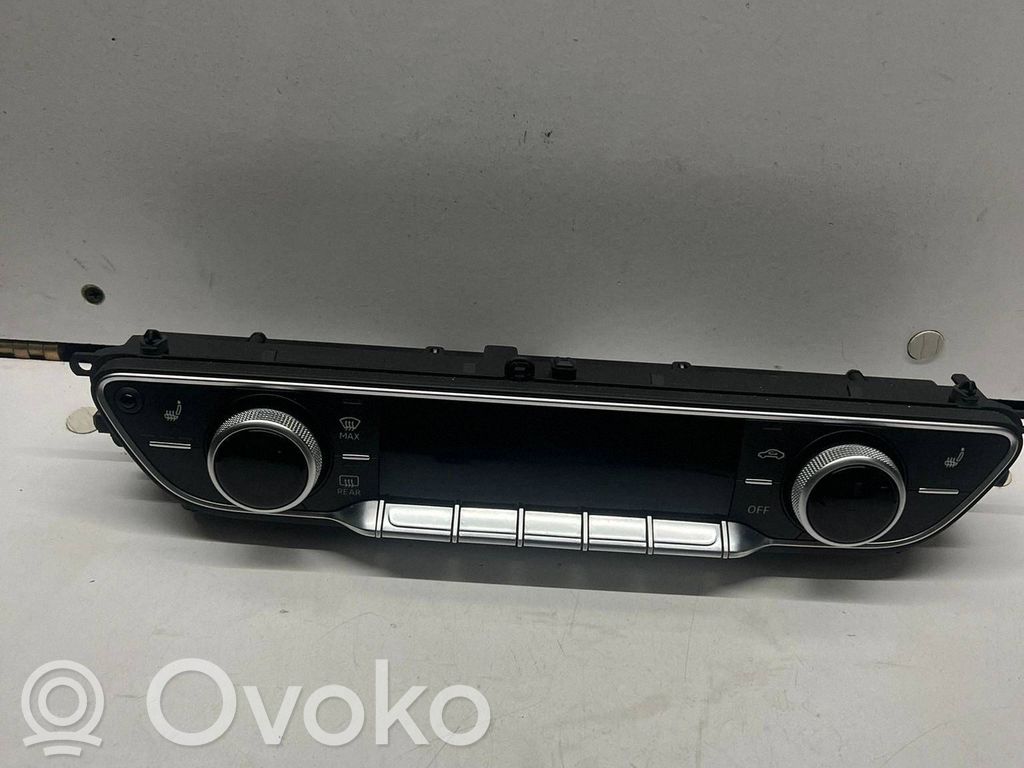 Audi A4 S4 B9 Panel klimatyzacji