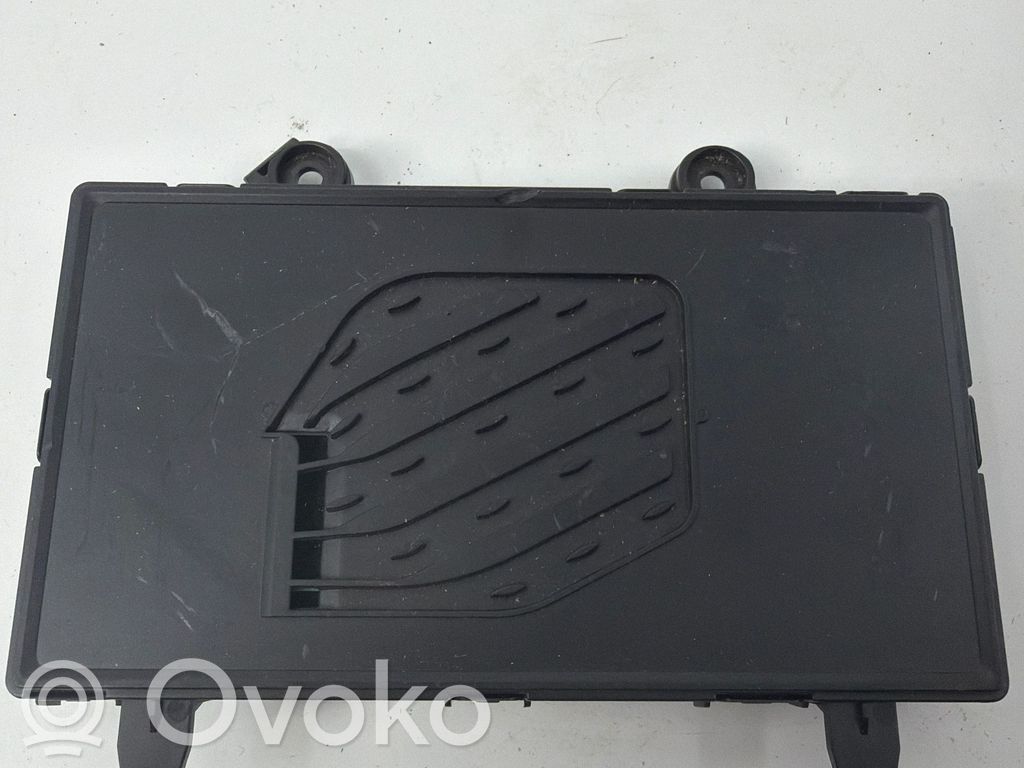 Mercedes-Benz A W177 Modul încărcare wireless 