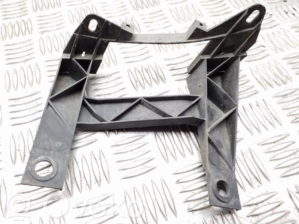 Volkswagen Transporter - Caravelle T5 Support phare frontale