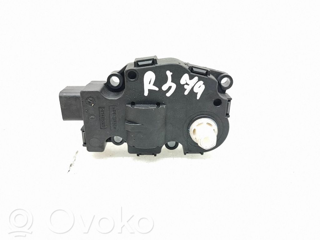 Audi A4 S4 B8 8K Silniczek nagrzewnicy