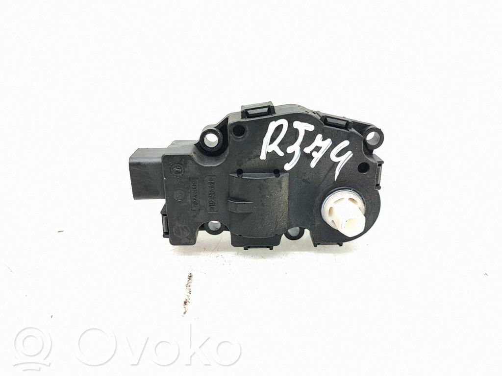 Audi A4 S4 B8 8K Stellmotor Heizung Klima