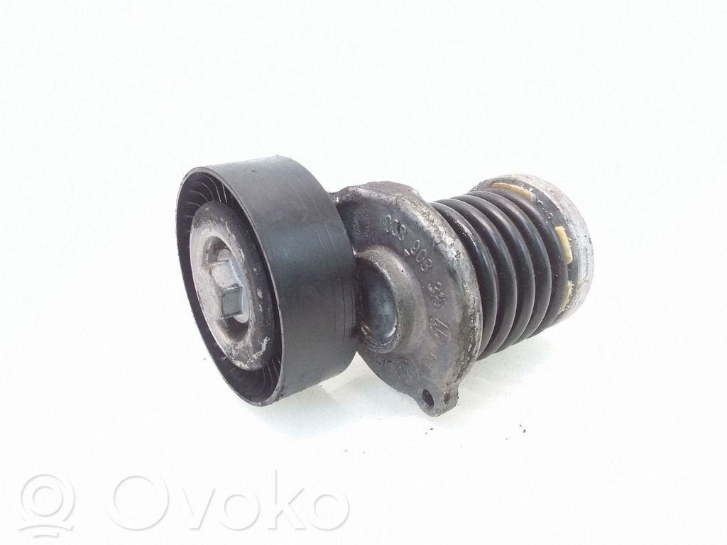 Volkswagen Tiguan Tensor de correa del alternador