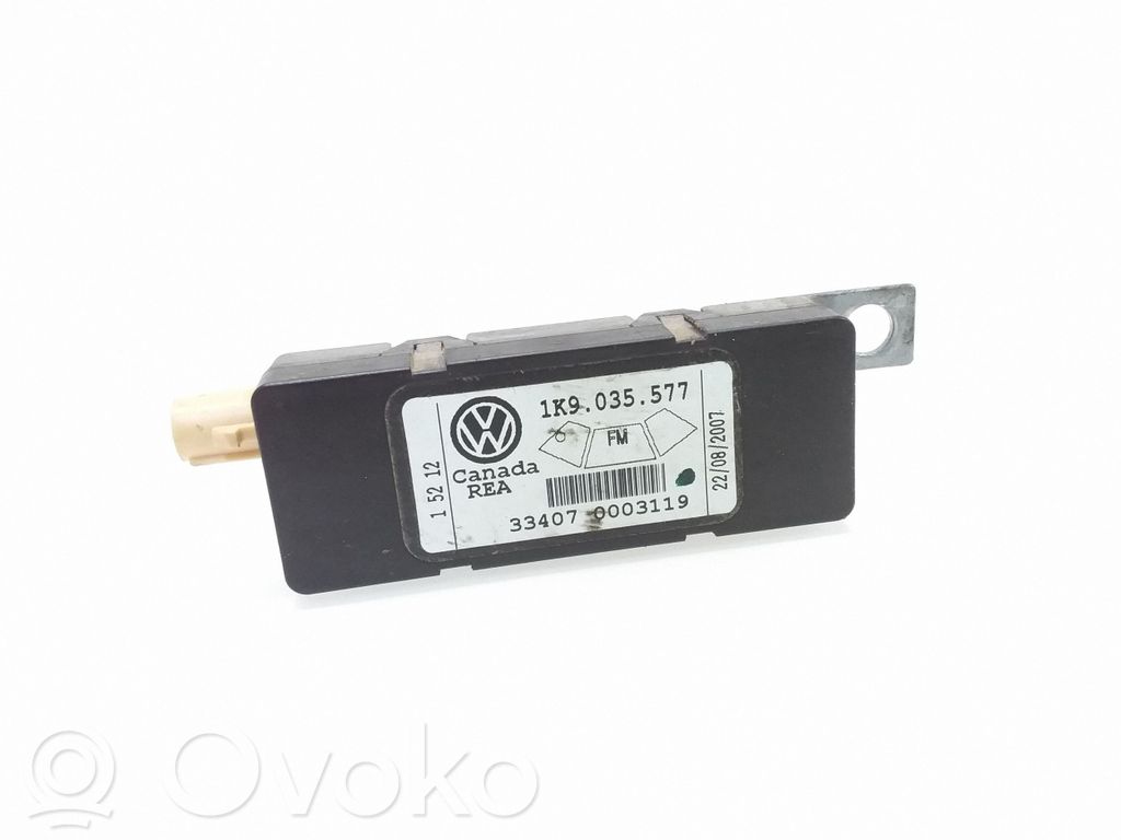 Volkswagen Golf V Amplificatore antenna