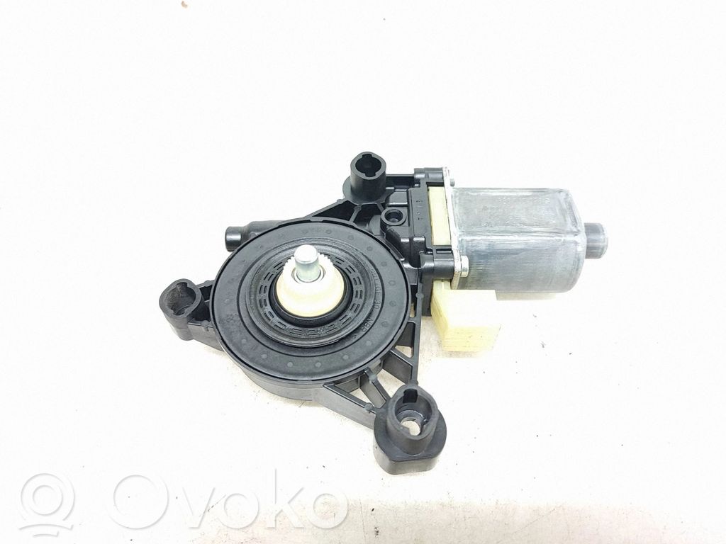 Audi A3 S3 8V Motor del regulador de la ventanilla de la puerta delantera 