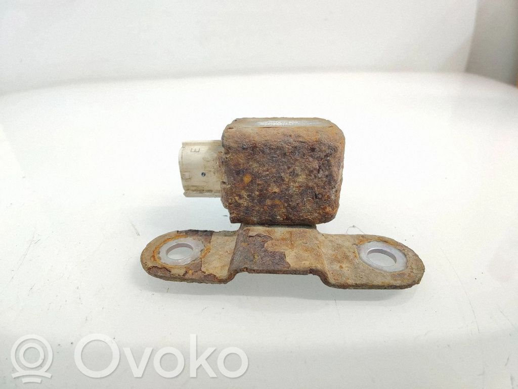 Suzuki Grand Vitara II Airbagsensor Crashsensor Drucksensor 