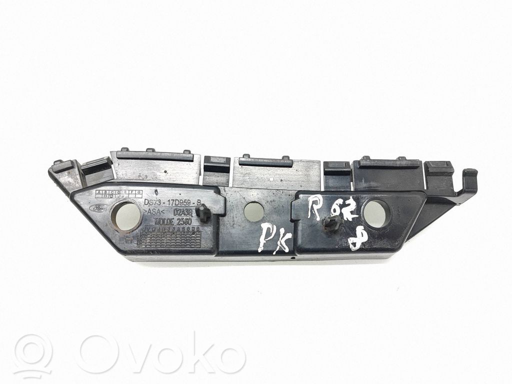 Ford Mondeo MK V Soporte del parachoques delantero
