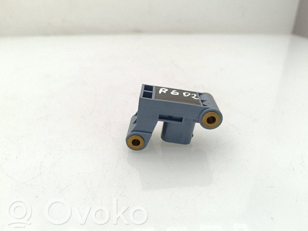BMW 7 F01 F02 F03 F04 Airbagsensor Crashsensor Drucksensor 