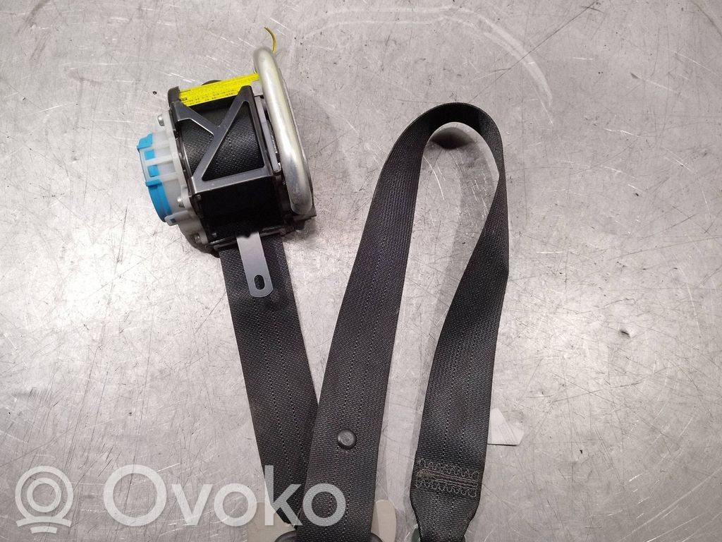 Subaru Trezia Sicherheitsgurt vorne