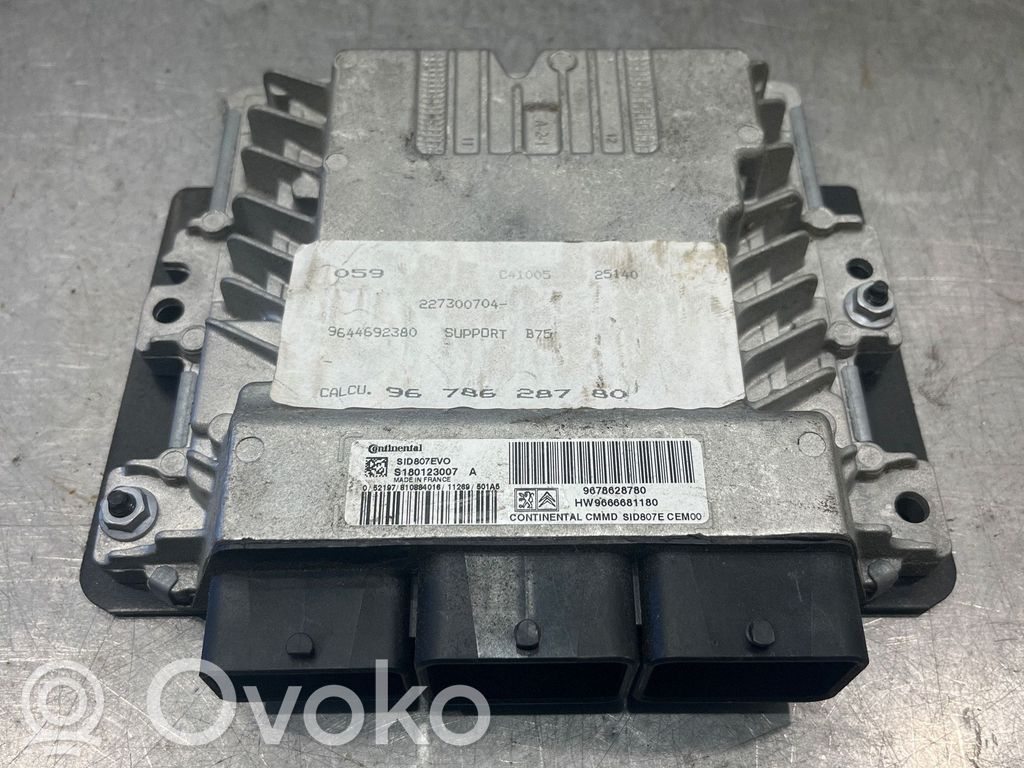 Citroen DS4 Moottorin ohjainlaite/moduuli