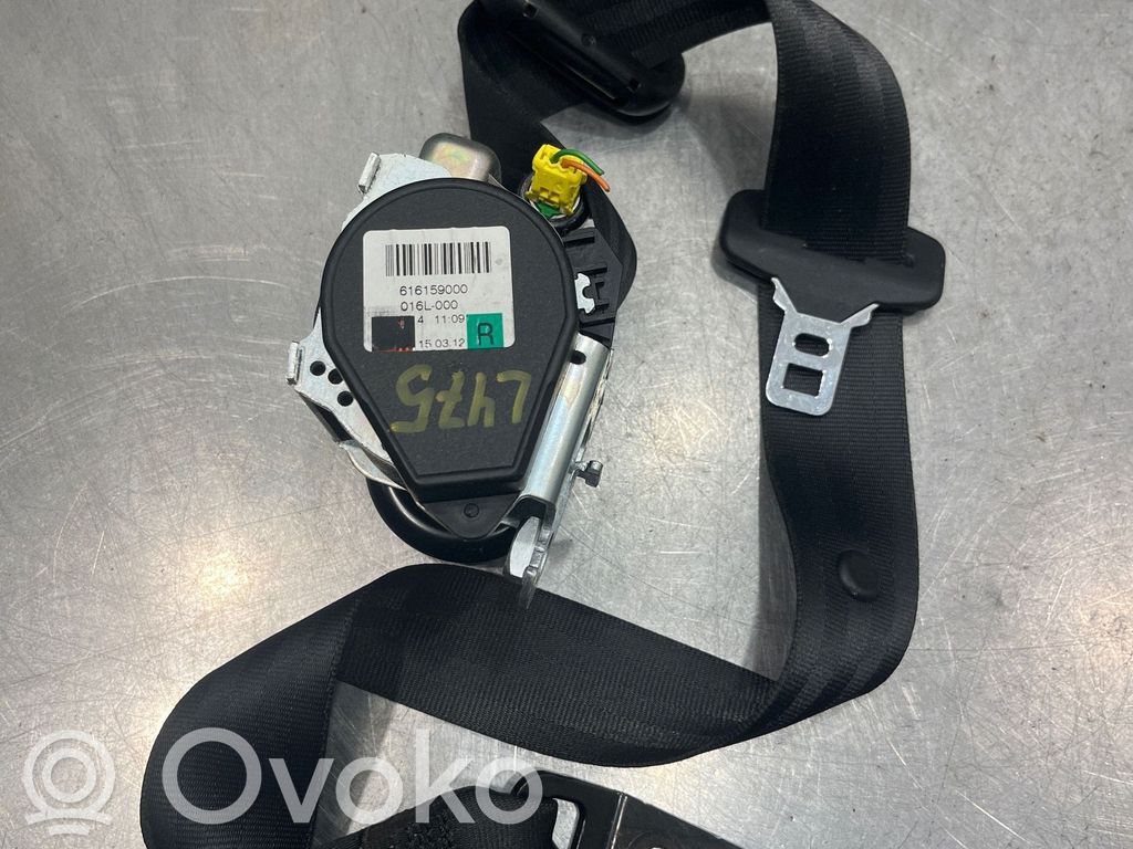 Volvo V60 Takaistuimen turvavyö