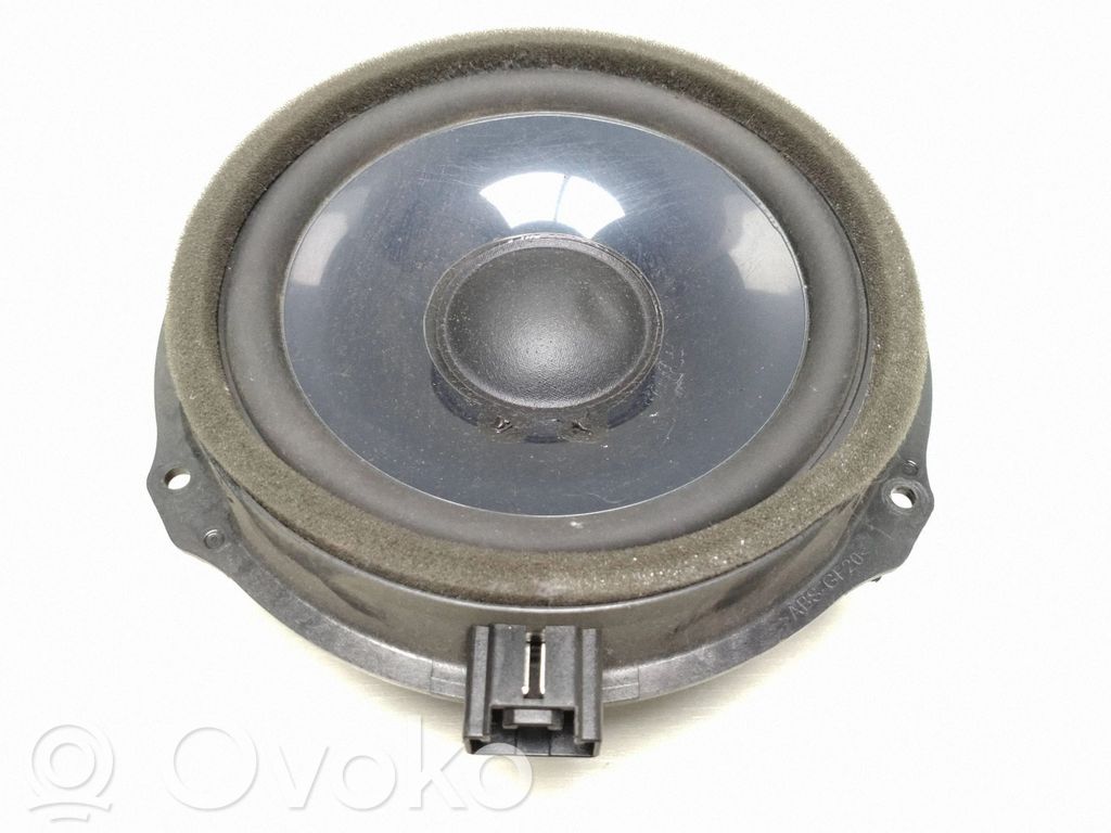 Ford Focus Etuoven kaiutin