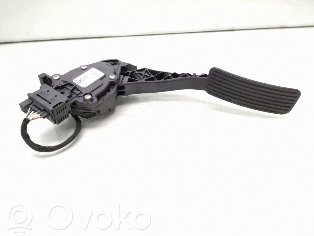 Opel Astra J Pedale dell’acceleratore 