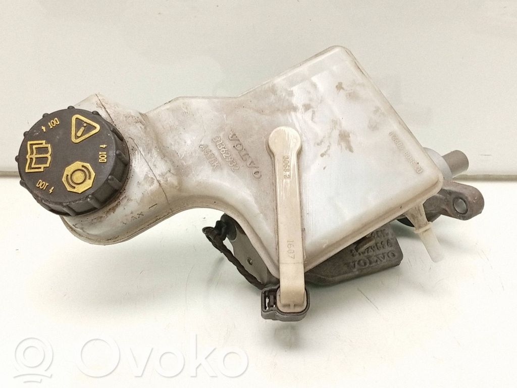 Volvo V40 Rezervor lichid frână 