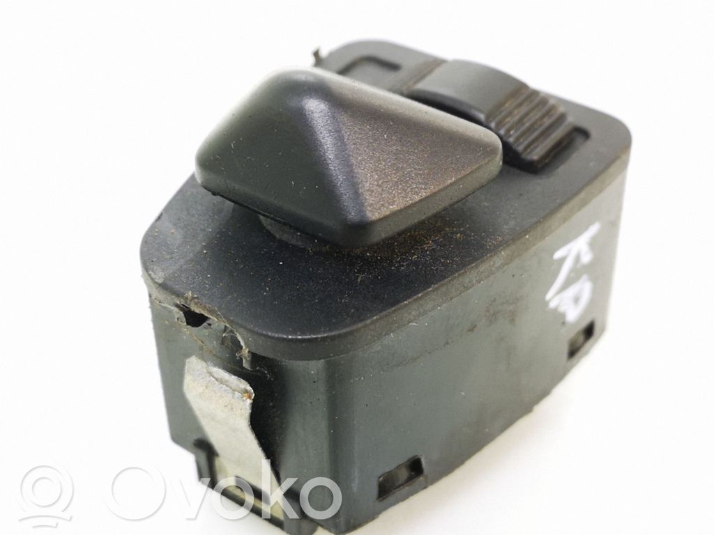 BMW 3 E46 Wing mirror switch