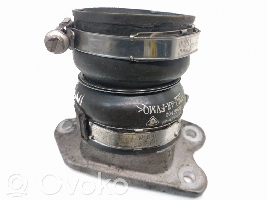 Volvo C30 Furtun/conductă intercooler