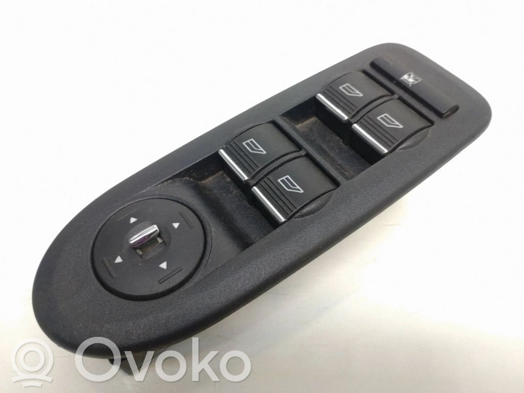 Ford Kuga I Electric window control switch 