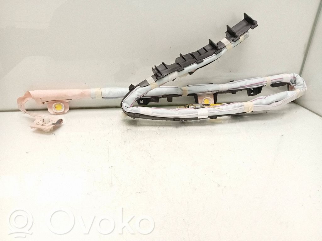 Toyota Auris E180 Airbag da tetto