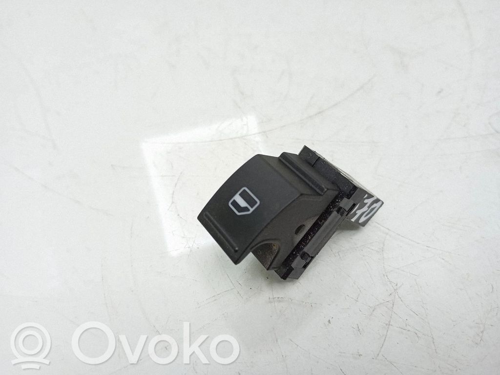 Volkswagen Tiguan Przyciski szyb