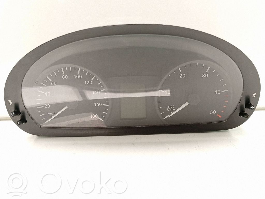 Mercedes-Benz Sprinter W906 Nopeusmittari (mittaristo)