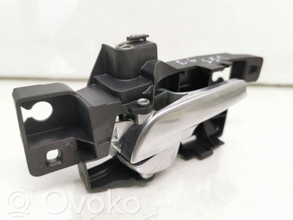 Manecilla interna puerta trasera   6M21U22600,7S71A22600AB