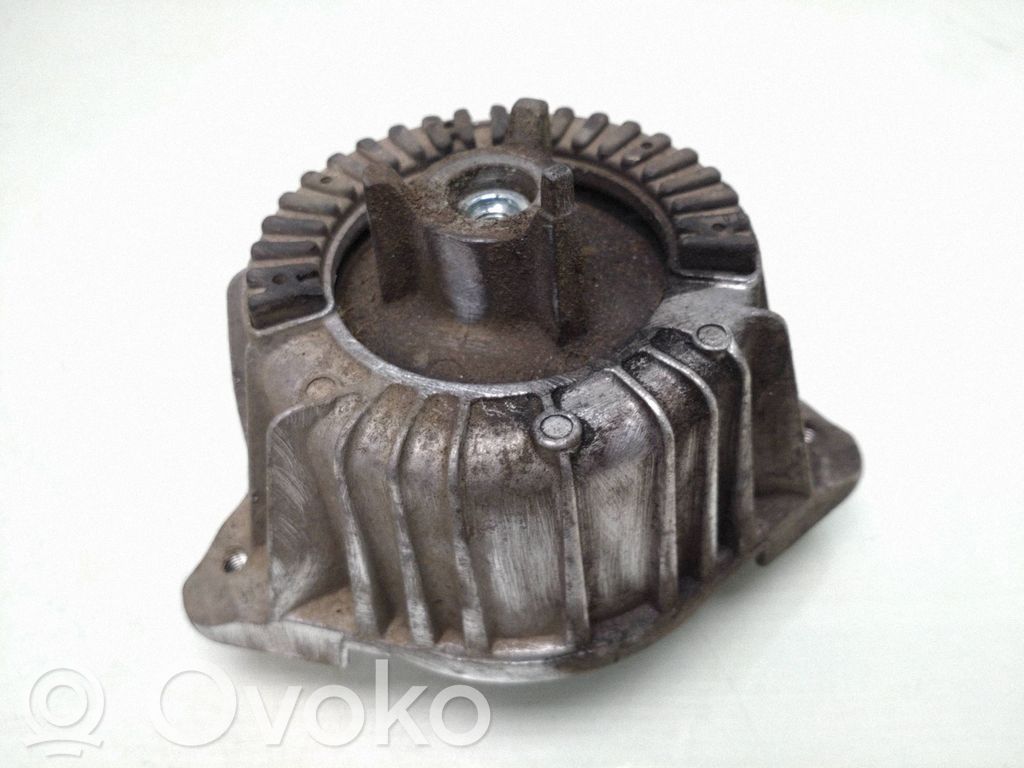 Mercedes-Benz C W204 Suport tampon motor 