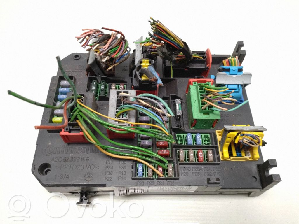 Peugeot 508 RXH Fuse module 