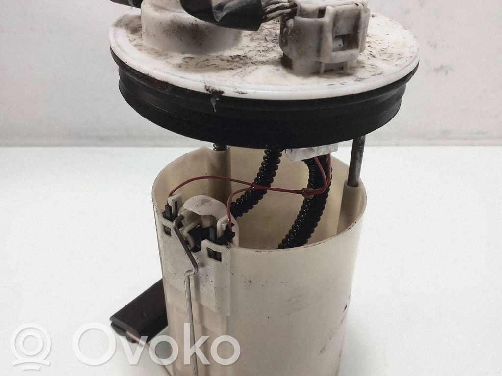 Toyota Corolla E120 E130 Capteur niveau de carburant