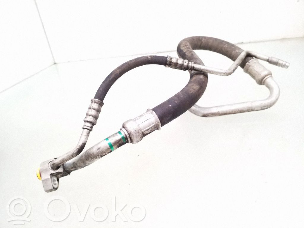 BMW 1 E81 E87 Wąż / Przewód klimatyzacji A/C