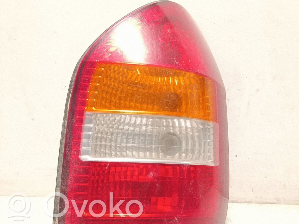 Opel Zafira A Luci posteriori