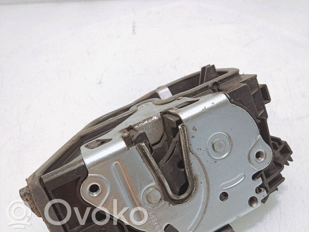 BMW 1 F20 F21 Serratura portiera posteriore