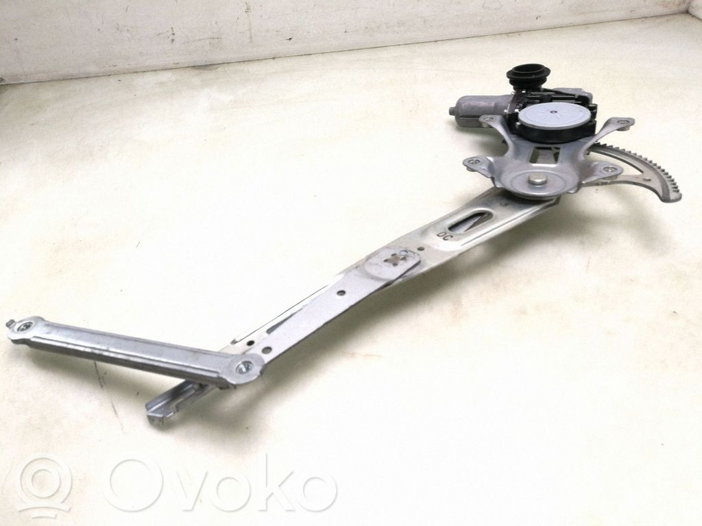 Toyota RAV 4 (XA40) Macara ușă față cu motor 