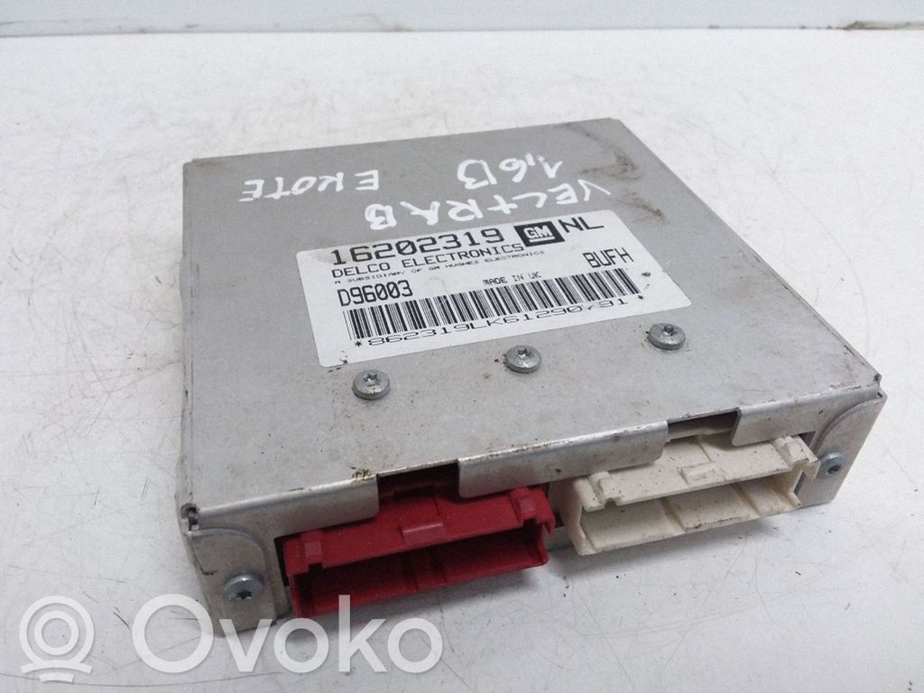 Opel Vectra B Moottorin ohjainlaite/moduuli 