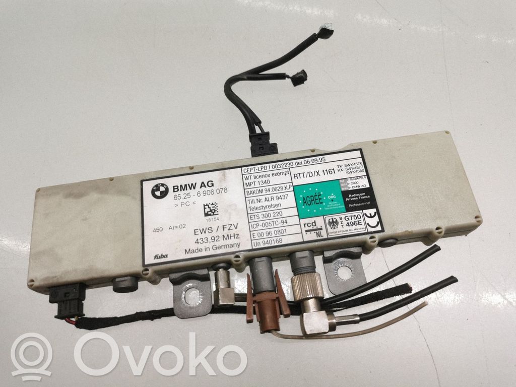 BMW 5 E39 Amplificator antenă aeriană 