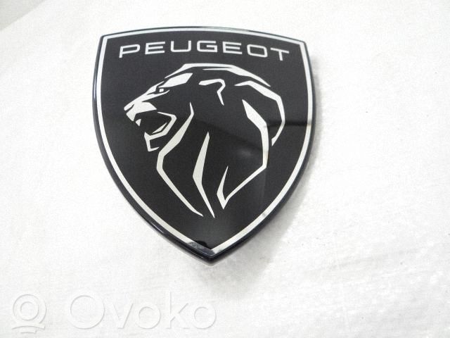 Peugeot 2008 II Oberes Gitter vorne 