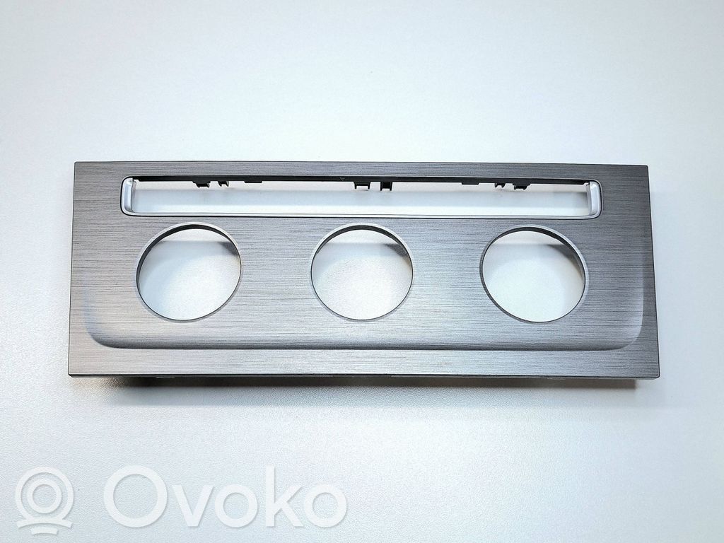 Volkswagen Golf VII Panel klimatyzacji / Ogrzewania 