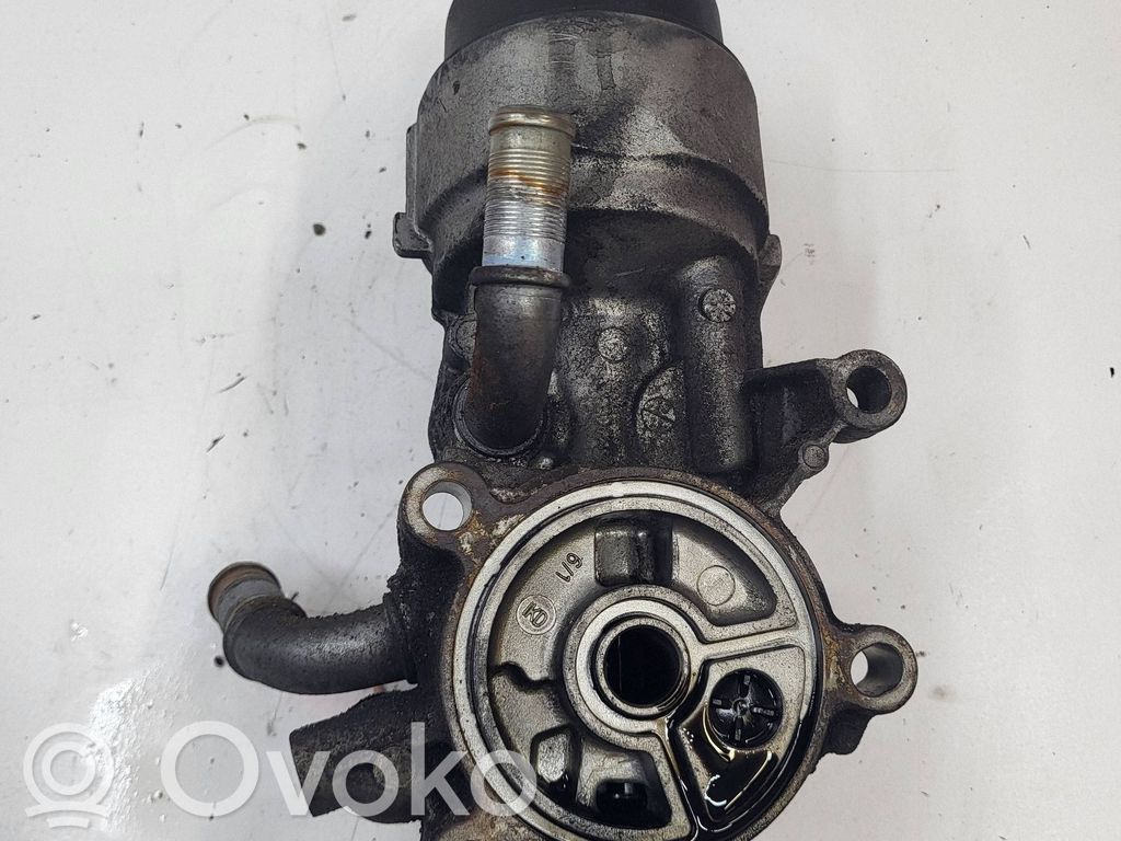Peugeot 308cc Öljynsuodattimen kannake