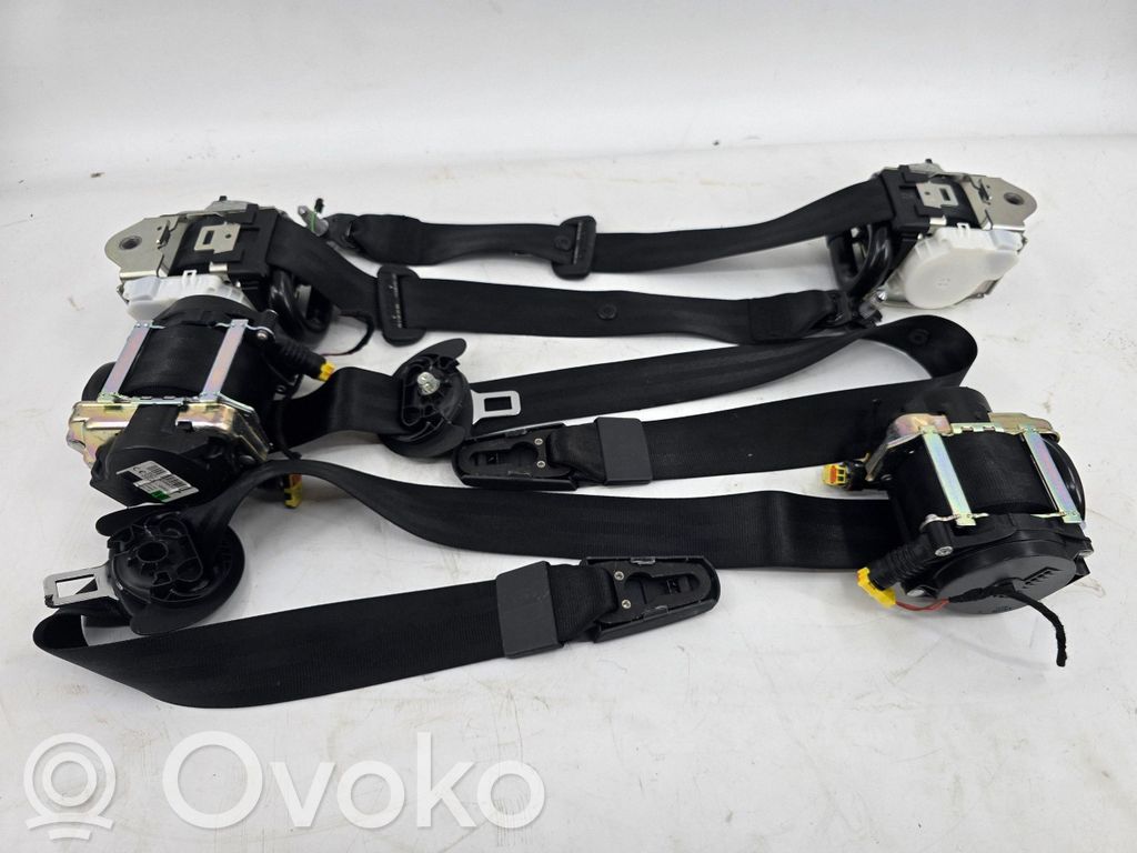 Audi A4 S4 B9 Set centuri de siguranță 