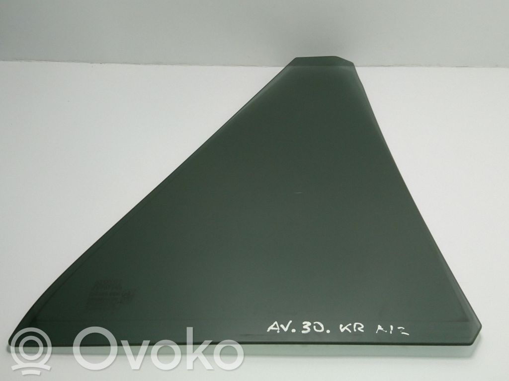 Toyota Avensis T250 Vetro del deflettore posteriore