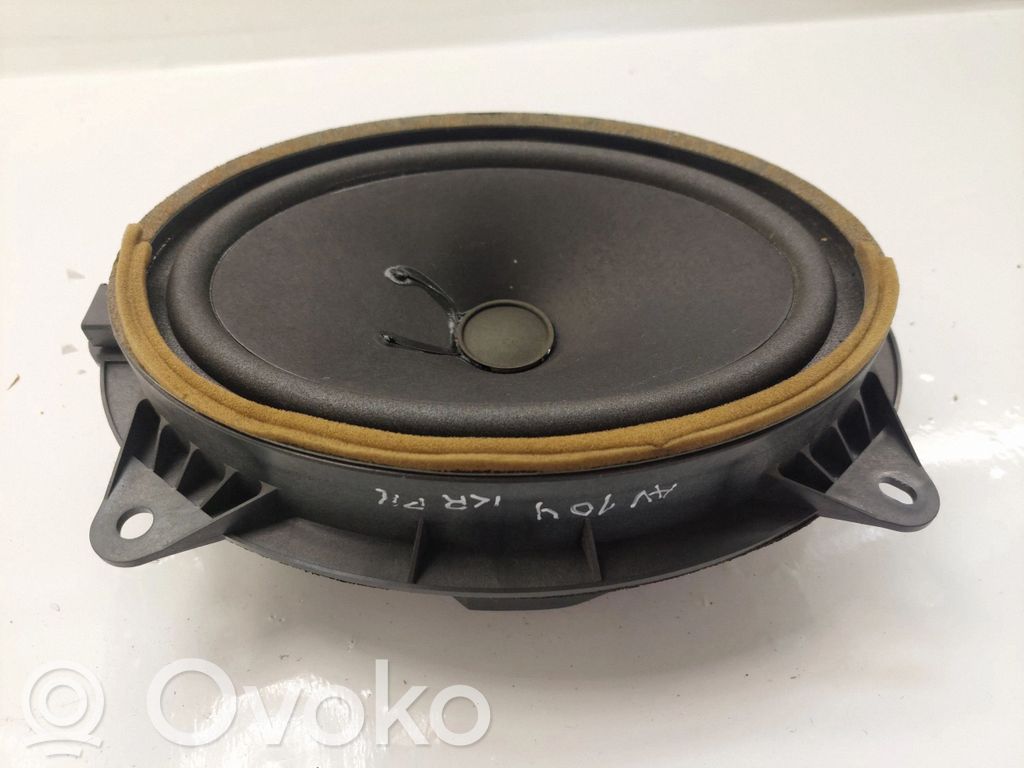 Toyota Avensis T270 Altoparlante portiera anteriore