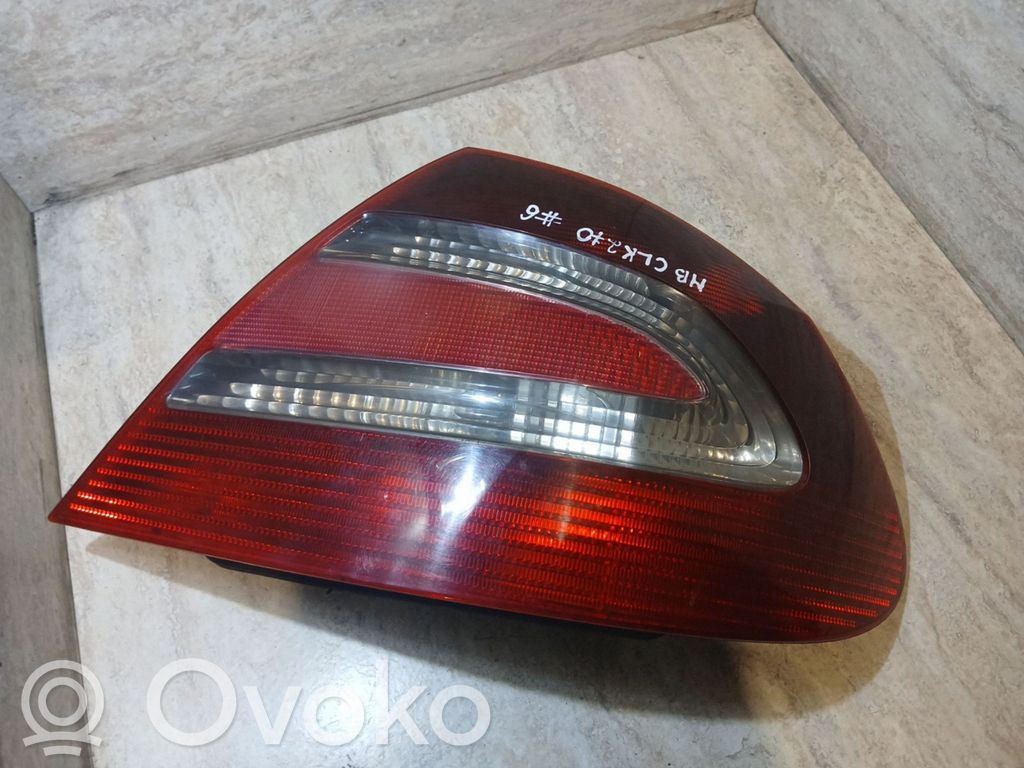 Mercedes-Benz CLK A209 C209 Luci posteriori