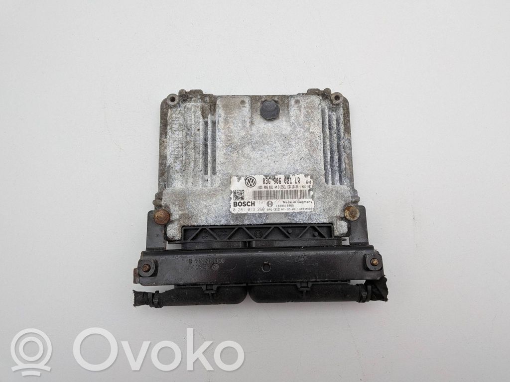Volkswagen PASSAT B6 Unidad de control/módulo del motor