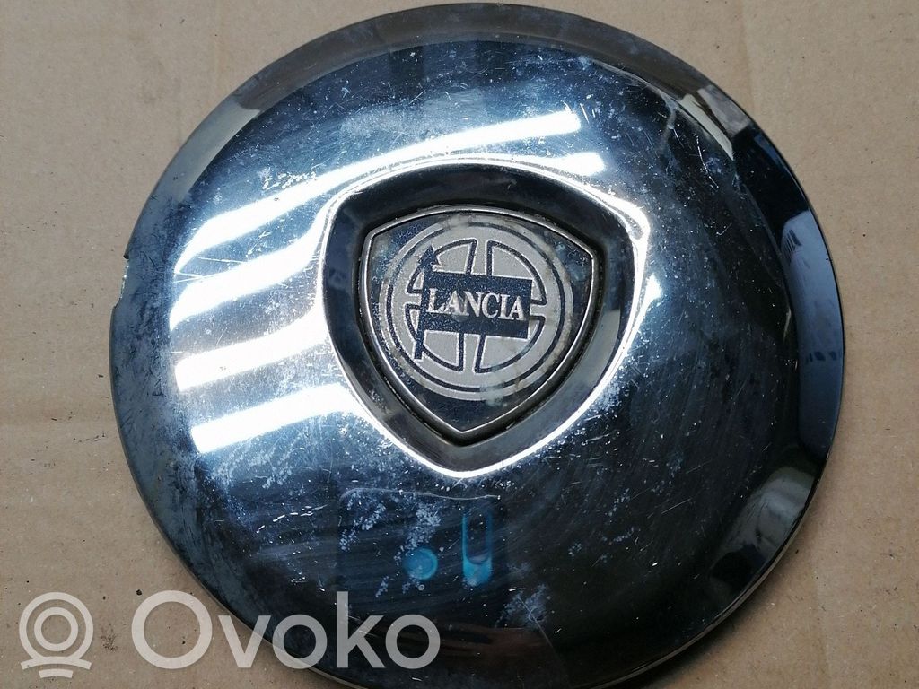 Lancia Musa Alkuperäinen pölykapseli